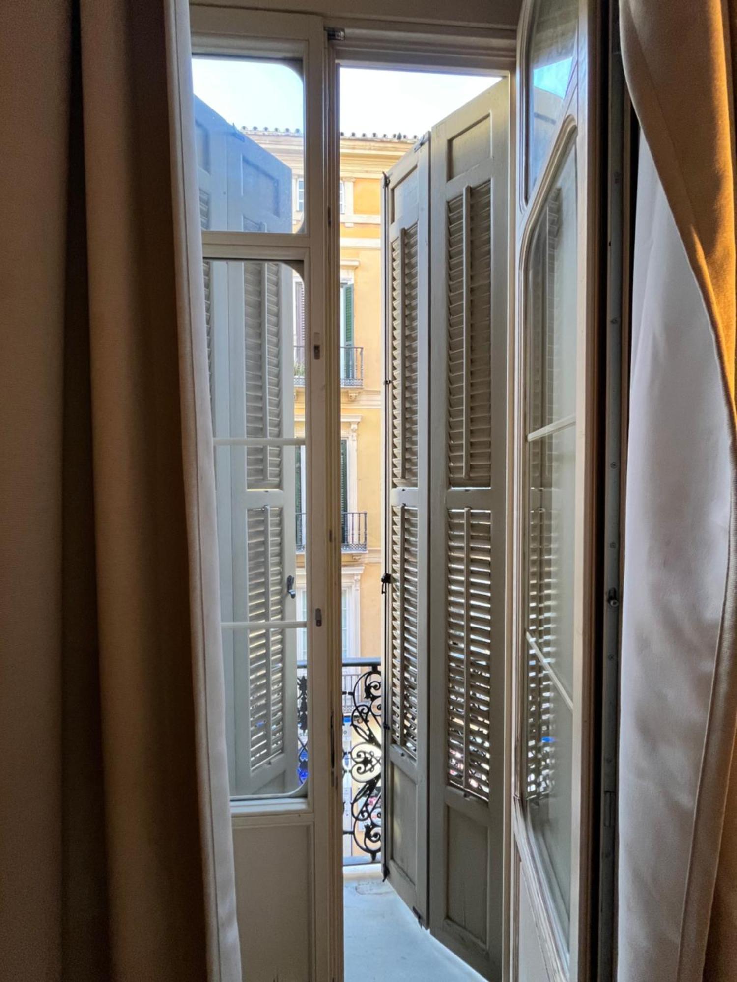 Boutique Larios - Malaga Center Appartement Buitenkant foto